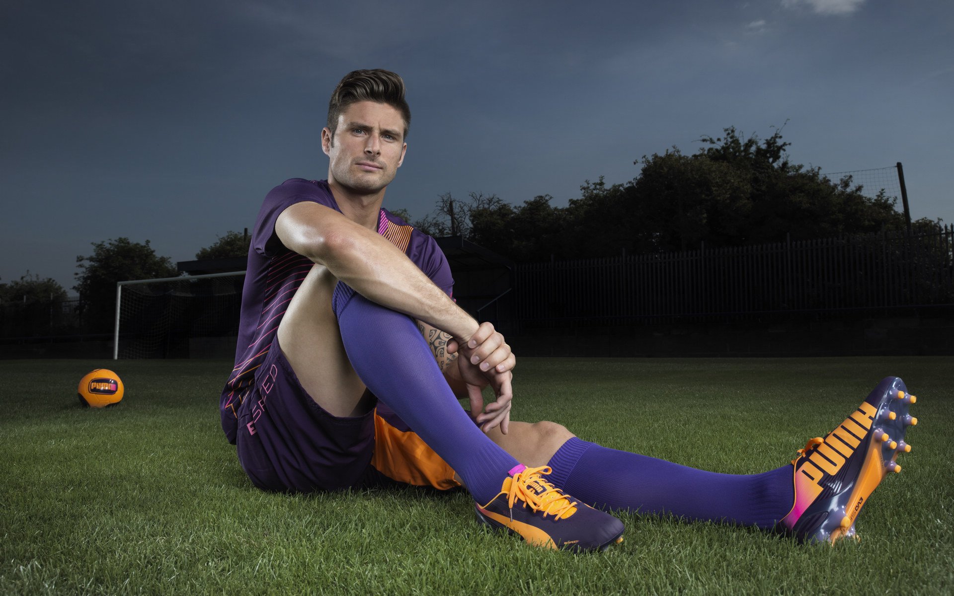 WRC赛车制造：技术创新引领性能新时代，wrc赛车视频